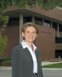 Dr. Virgina Tilden, Dean of the UNMC College of Nursing