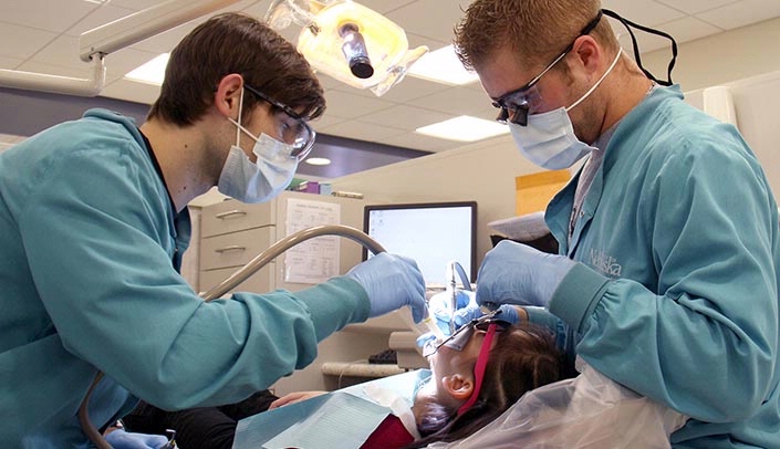 Dentistry offers seminars to alumni May 8-11 | UNMC